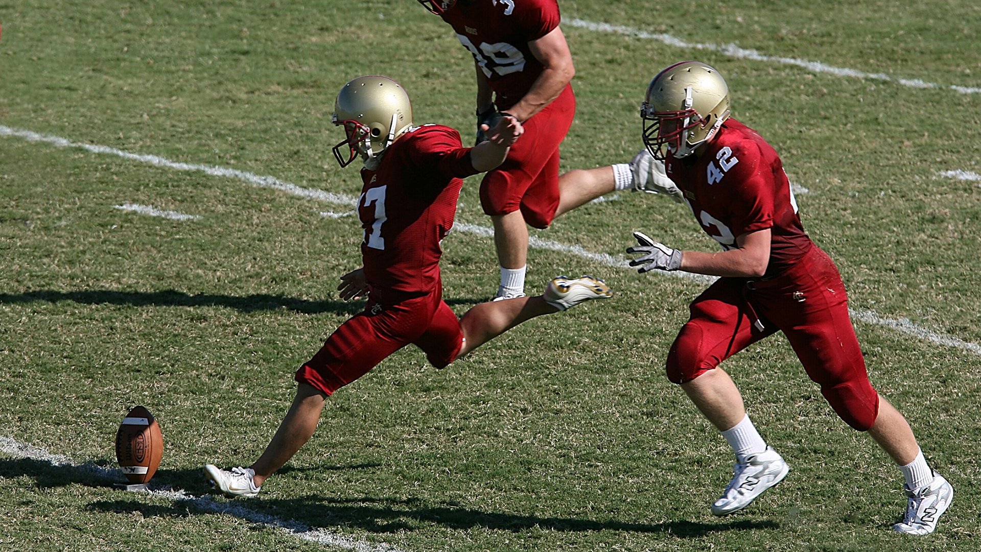里尔再胜里昂,近期表现持续火爆,里尔对里昂的比赛分析